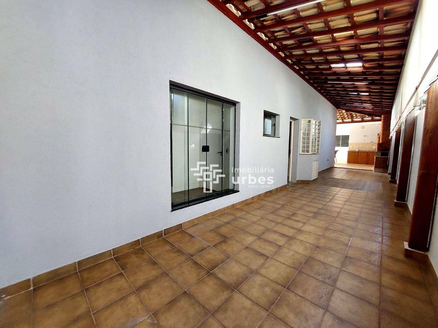 Casa para alugar com 3 quartos, 270m² - Foto 30