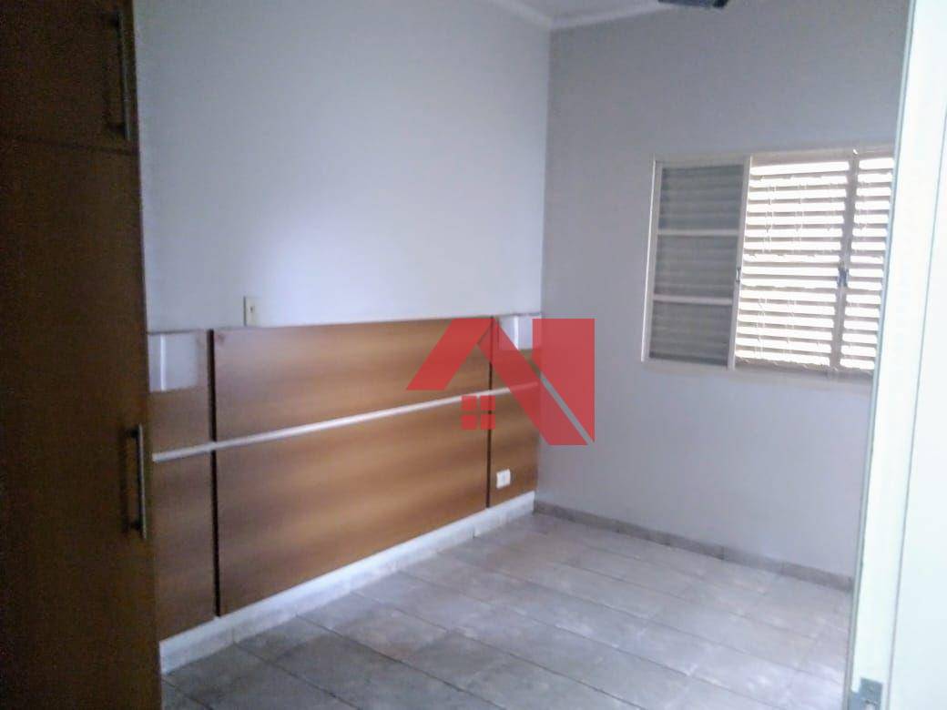 Casa à venda com 3 quartos, 110m² - Foto 11