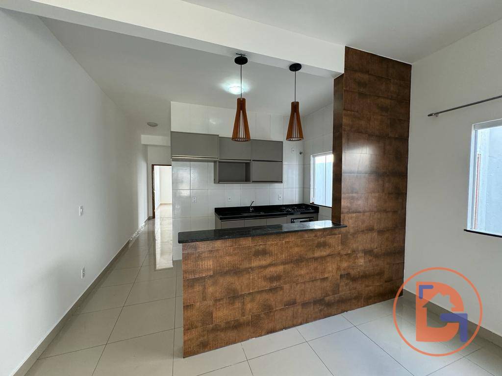 Casa à venda com 2 quartos, 96m² - Foto 8