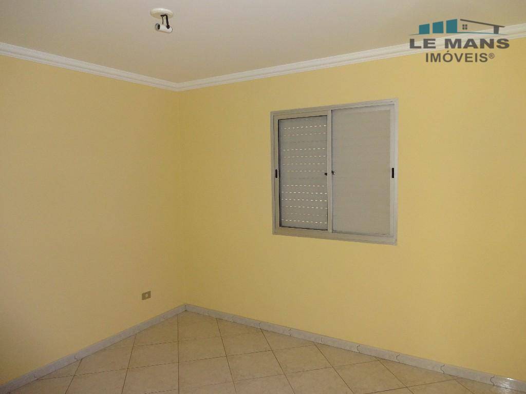 Apartamento à venda com 2 quartos, 54m² - Foto 12