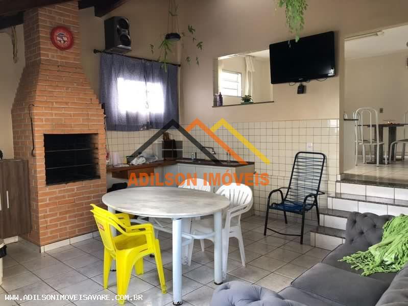 Casa à venda com 3 quartos, 199m² - Foto 9