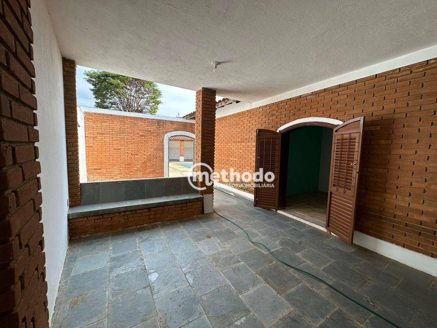 Casa para alugar com 3 quartos, 362m² - Foto 7