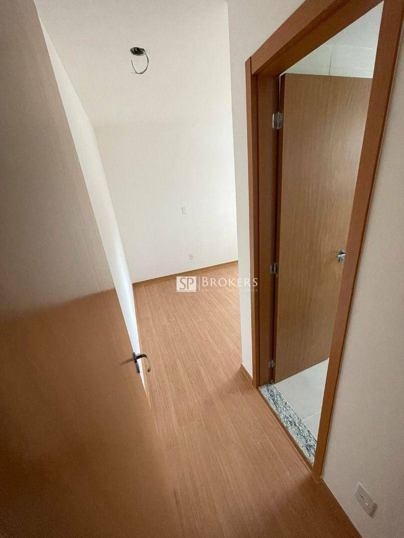 Apartamento à venda com 2 quartos, 58m² - Foto 12