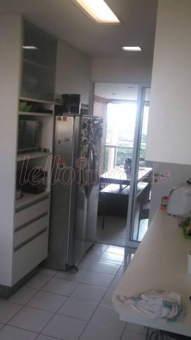 Apartamento à venda com 3 quartos, 187m² - Foto 11