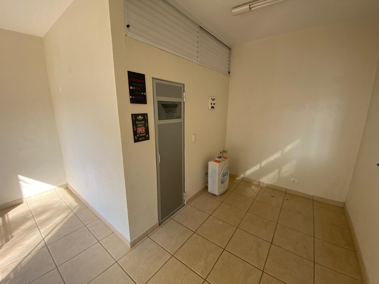 Casa para alugar com 4 quartos, 241m² - Foto 15