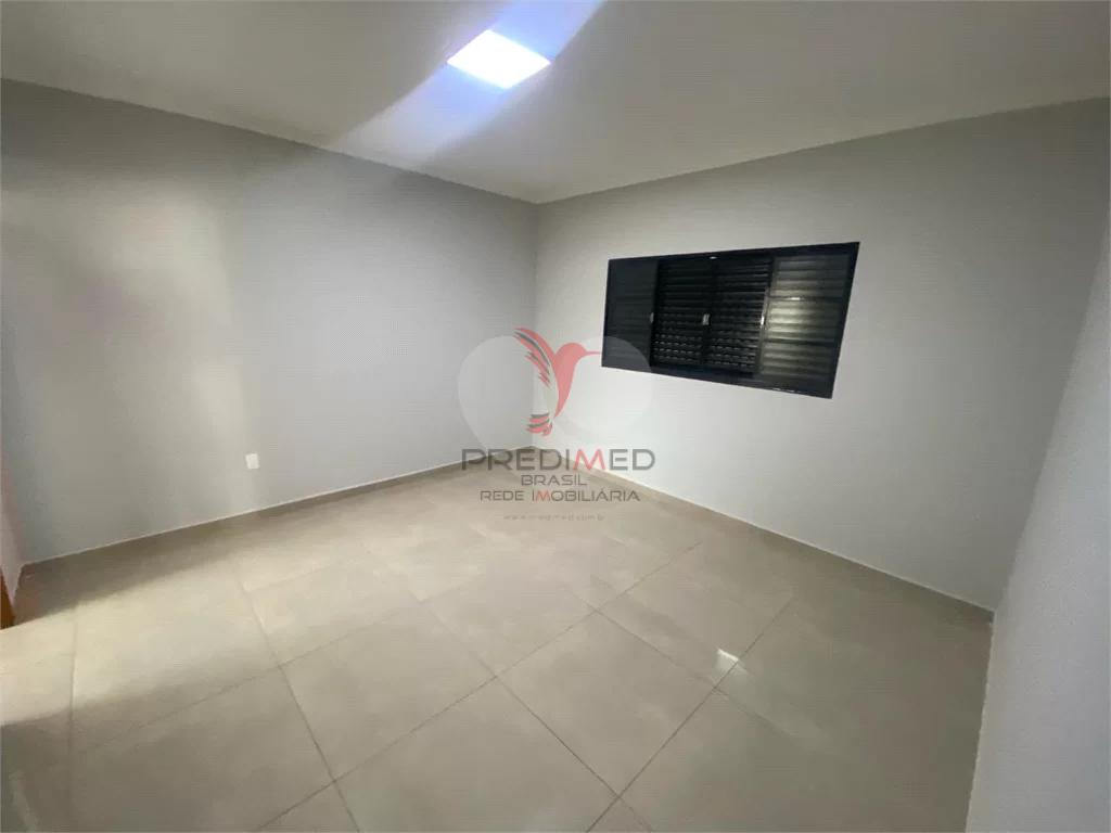 Casa à venda com 2 quartos, 152m² - Foto 12