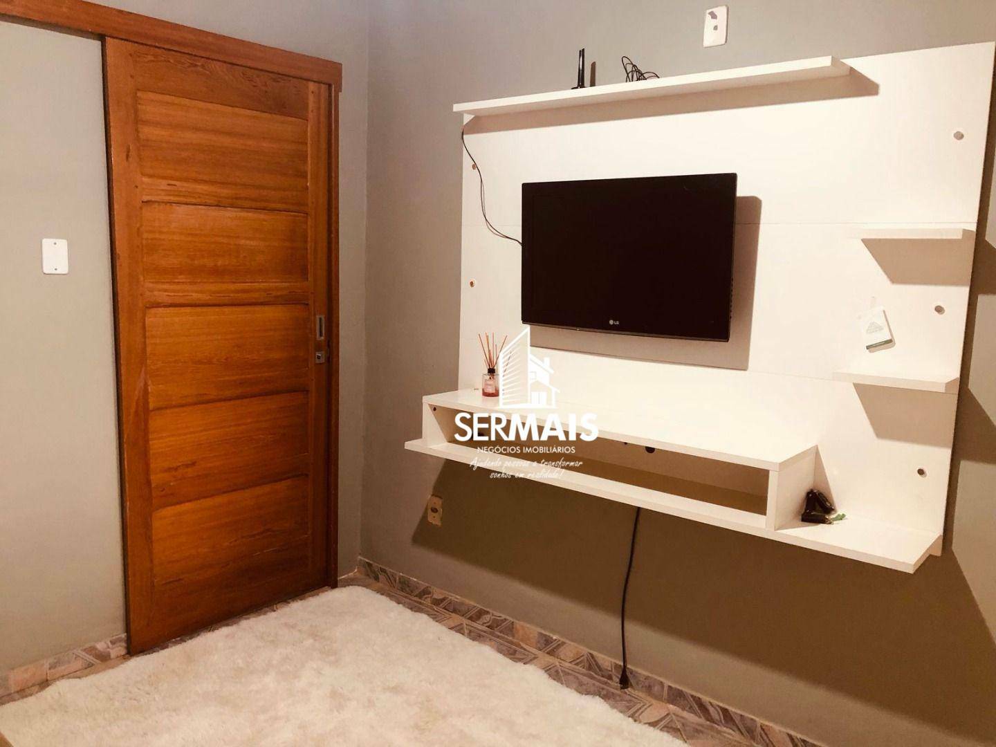 Casa para alugar com 2 quartos, 250m² - Foto 10