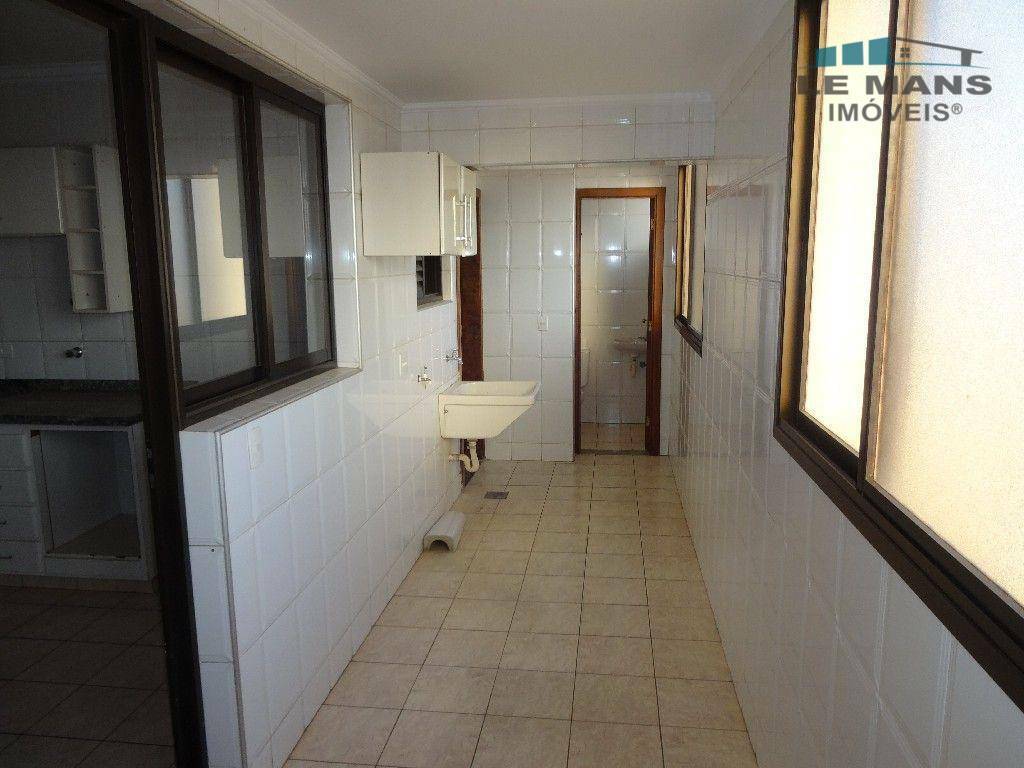 Apartamento à venda e aluguel com 3 quartos, 150m² - Foto 29