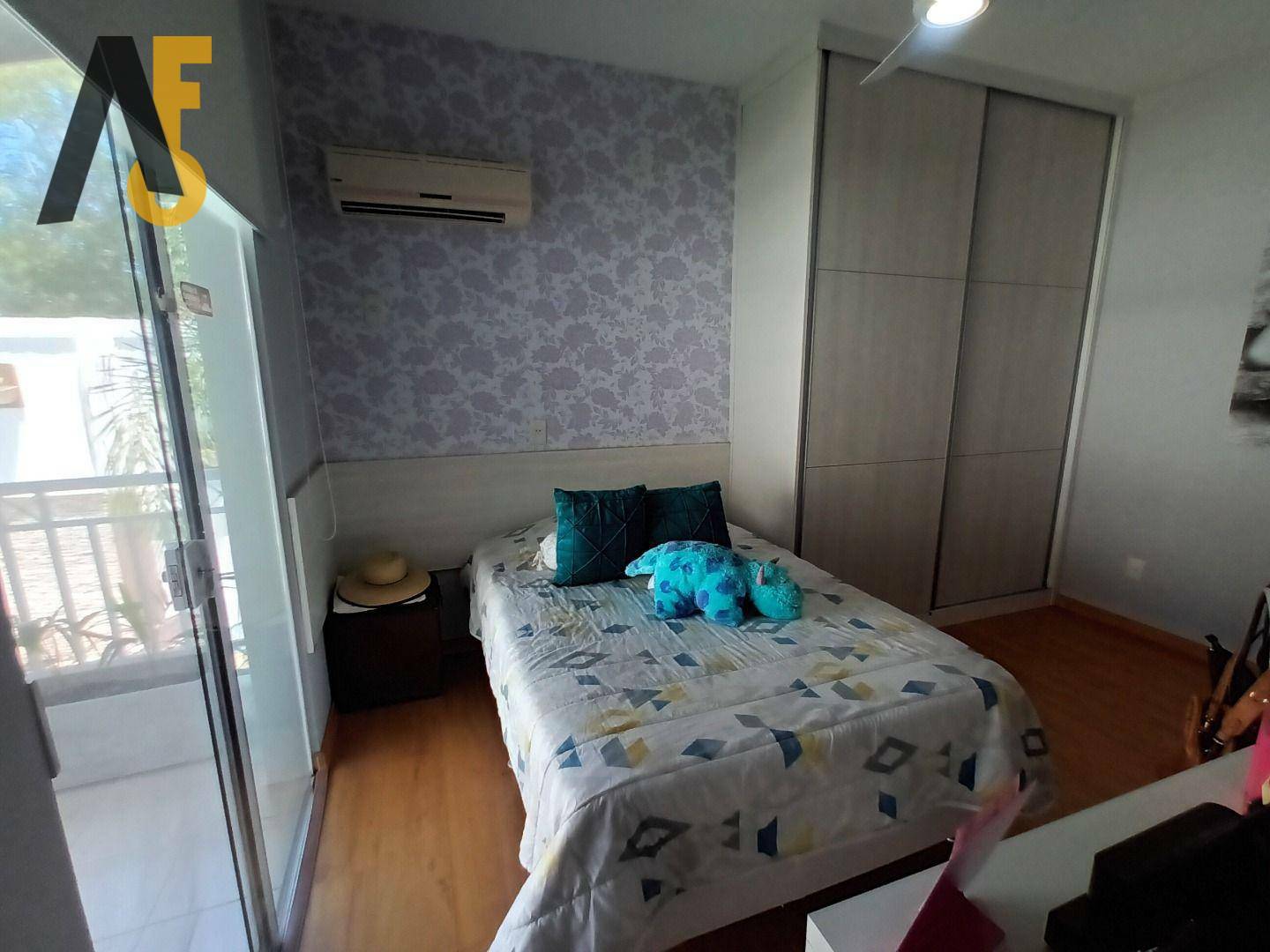 Casa de Condomínio à venda com 4 quartos, 366m² - Foto 17