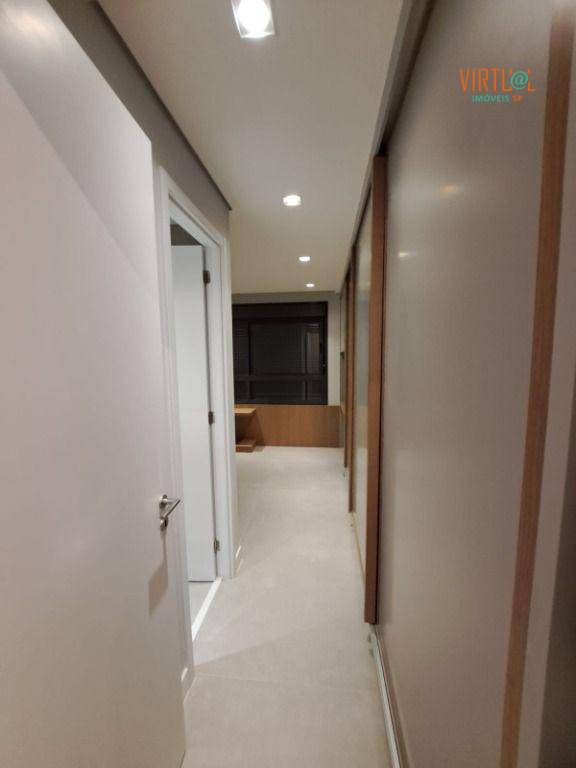 Apartamento para alugar com 3 quartos, 99m² - Foto 11