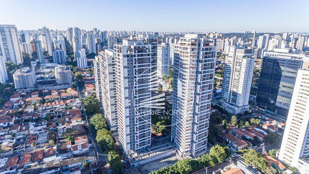 Apartamento à venda com 4 quartos, 189m² - Foto 5