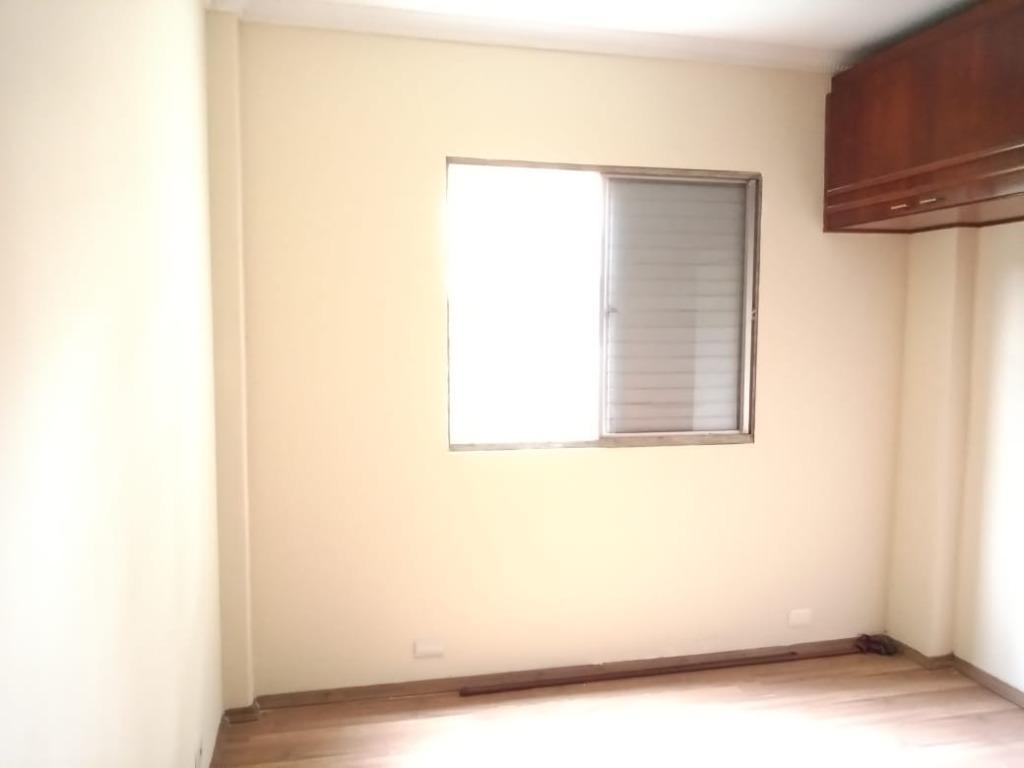 Apartamento para alugar com 2 quartos, 68m² - Foto 3