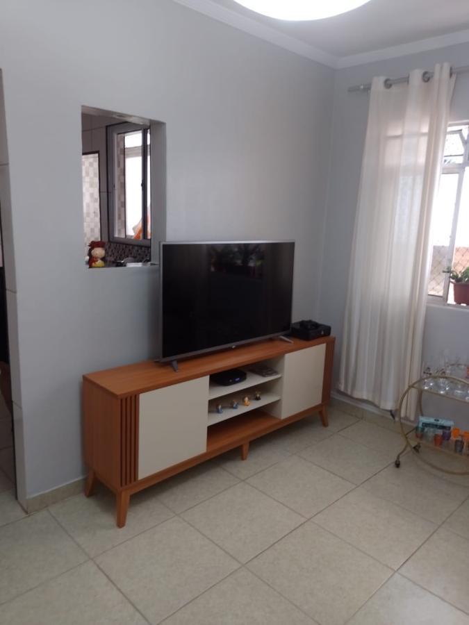 Apartamento à venda com 1 quarto, 50m² - Foto 9