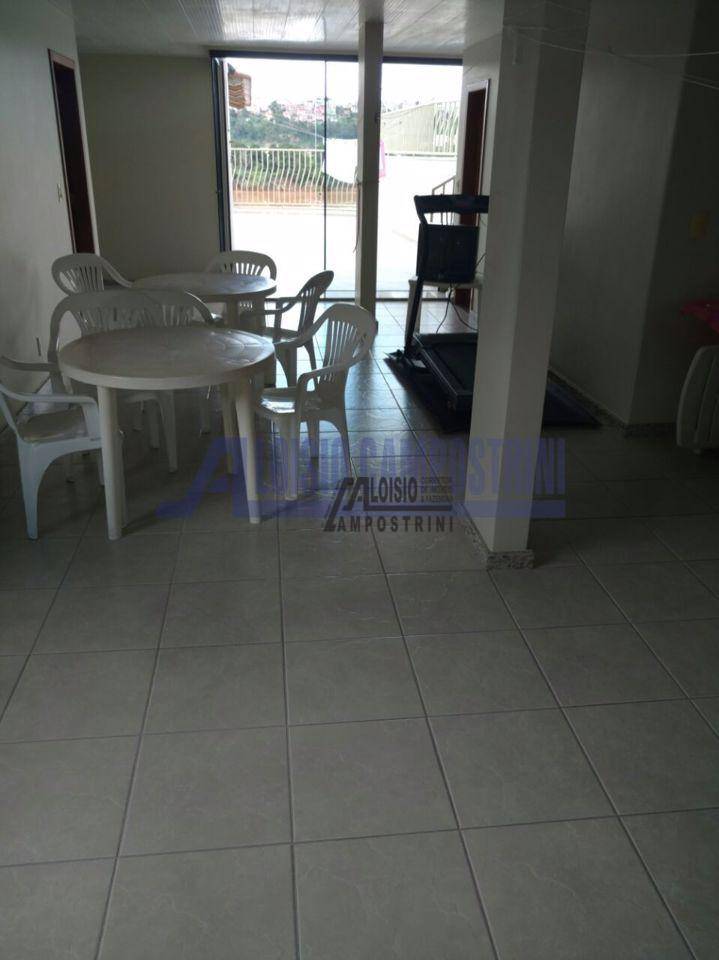 Casa à venda com 4 quartos, 400m² - Foto 22