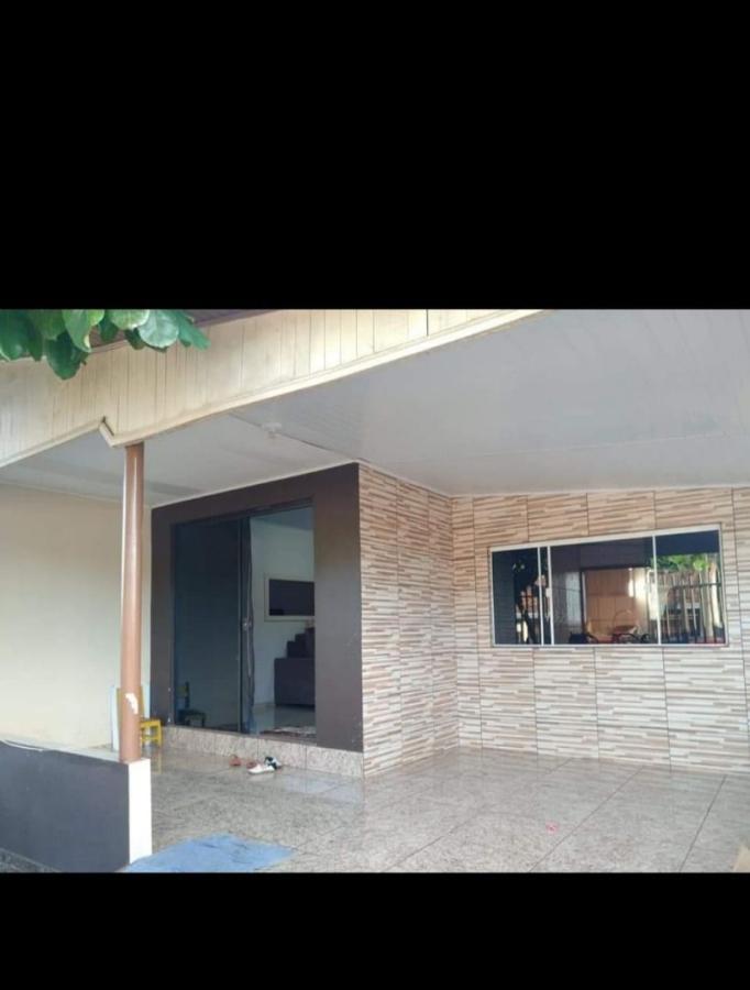 Casa à venda com 3 quartos, 215m² - Foto 2