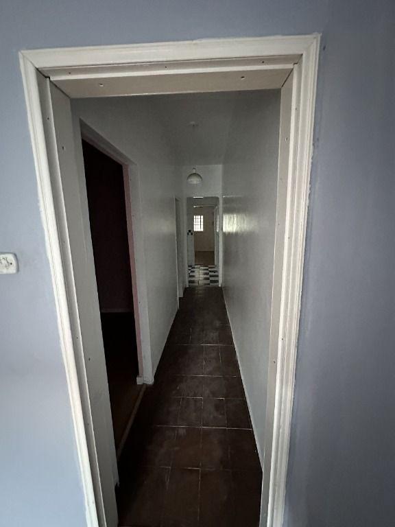 Casa à venda com 2 quartos, 150M2 - Foto 8