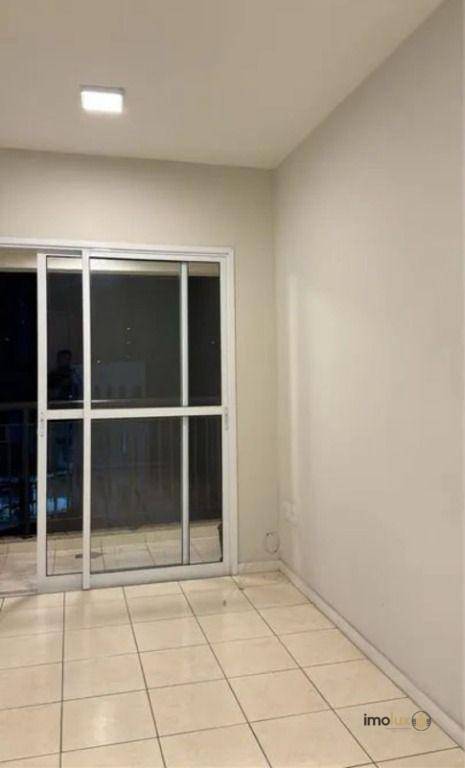 Apartamento para alugar com 2 quartos, 1m² - Foto 3