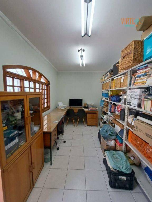 Sobrado à venda com 3 quartos, 231m² - Foto 34