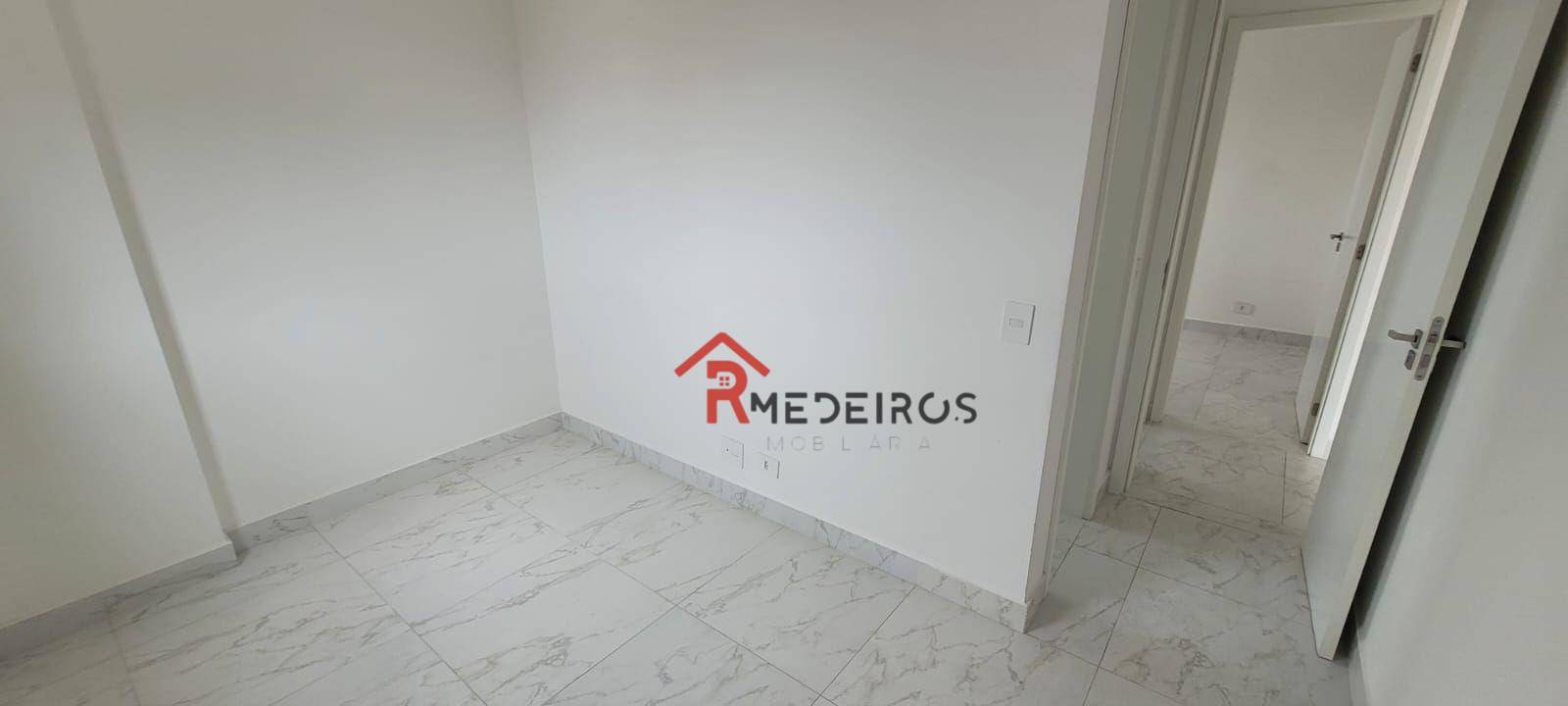 Apartamento à venda com 2 quartos, 63m² - Foto 8