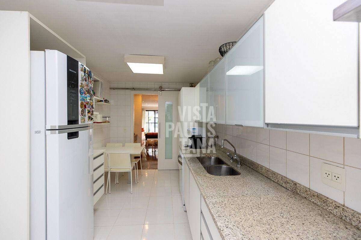 Apartamento à venda com 3 quartos, 161m² - Foto 17