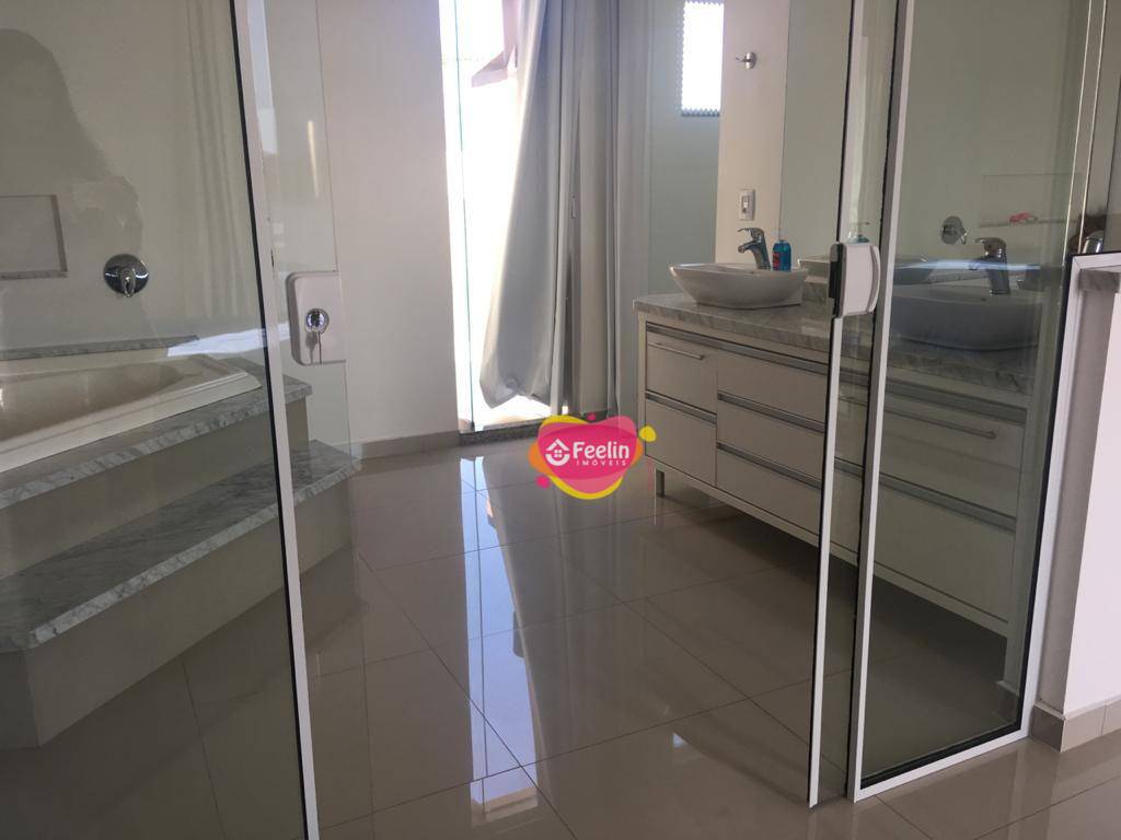 Casa à venda com 4 quartos, 321m² - Foto 17