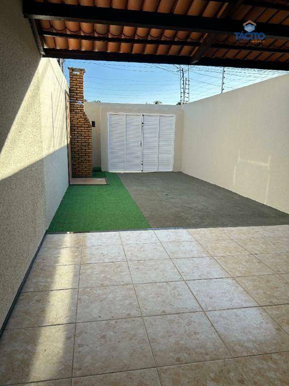 Casa à venda com 3 quartos, 71m² - Foto 12