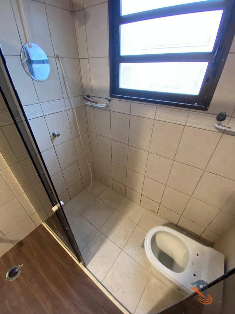 Casa à venda com 3 quartos, 260m² - Foto 16