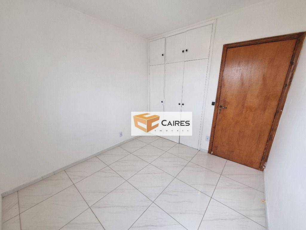 Apartamento à venda com 2 quartos, 75m² - Foto 10