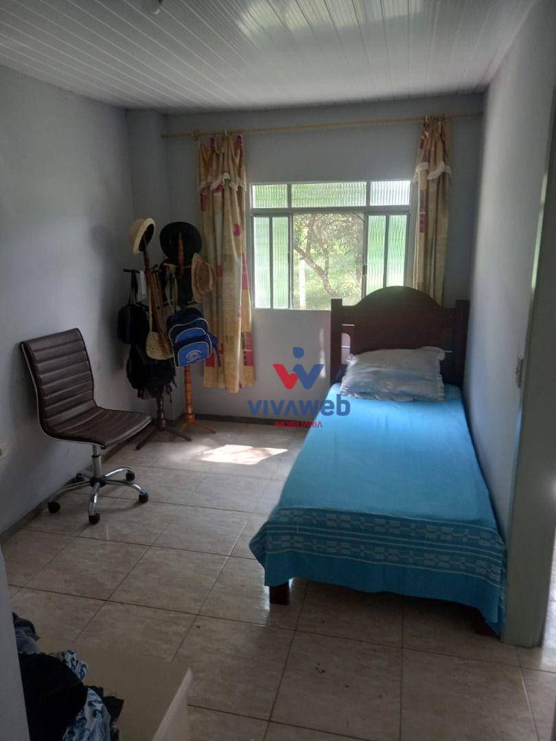 Chácara à venda com 3 quartos, 200m² - Foto 7