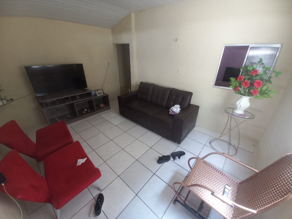 Casa à venda com 3 quartos, 158m² - Foto 2