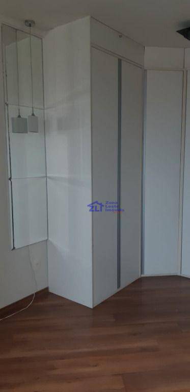 Apartamento para alugar com 2 quartos, 67m² - Foto 7