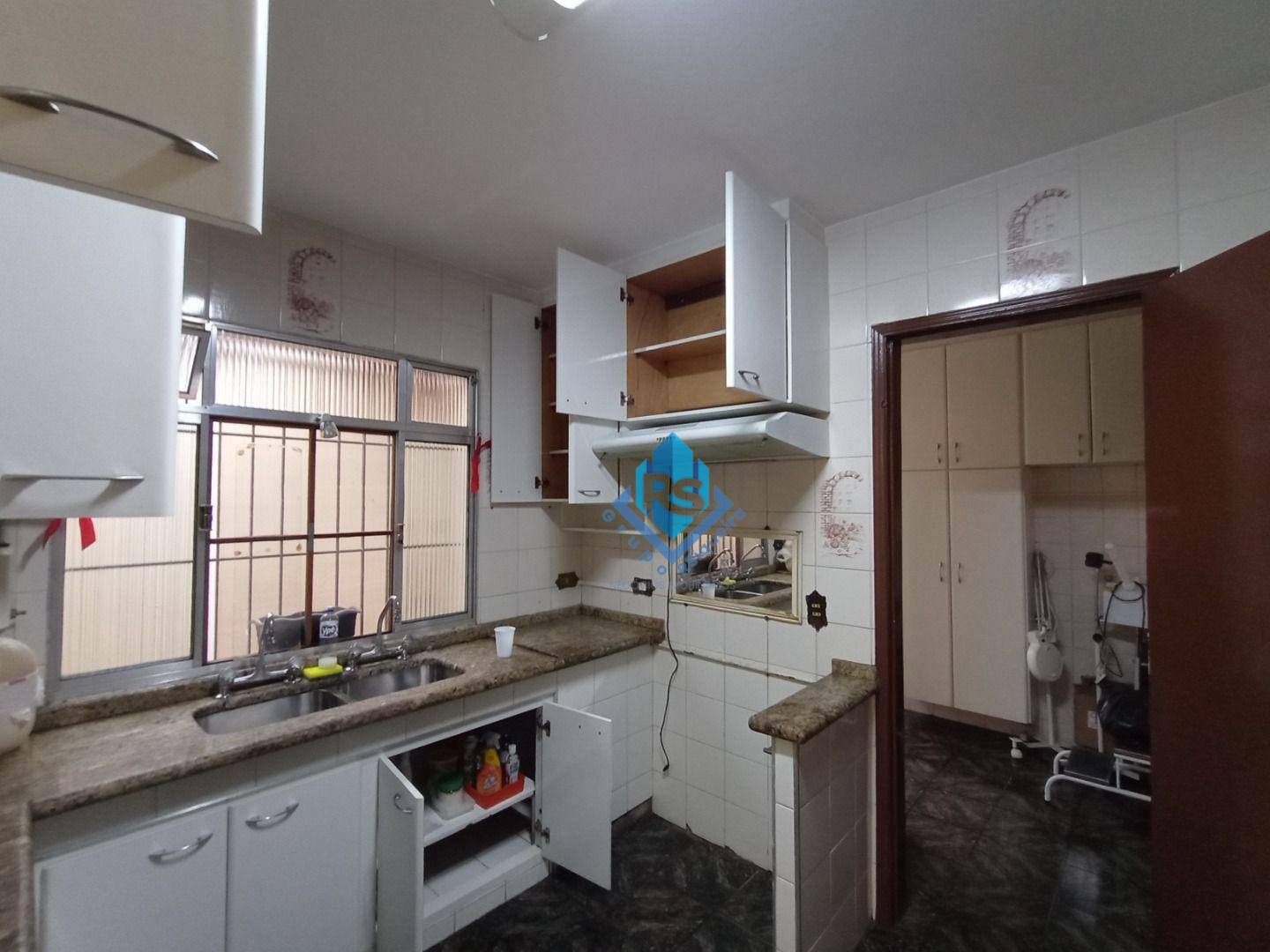 Sobrado à venda com 3 quartos, 286m² - Foto 10