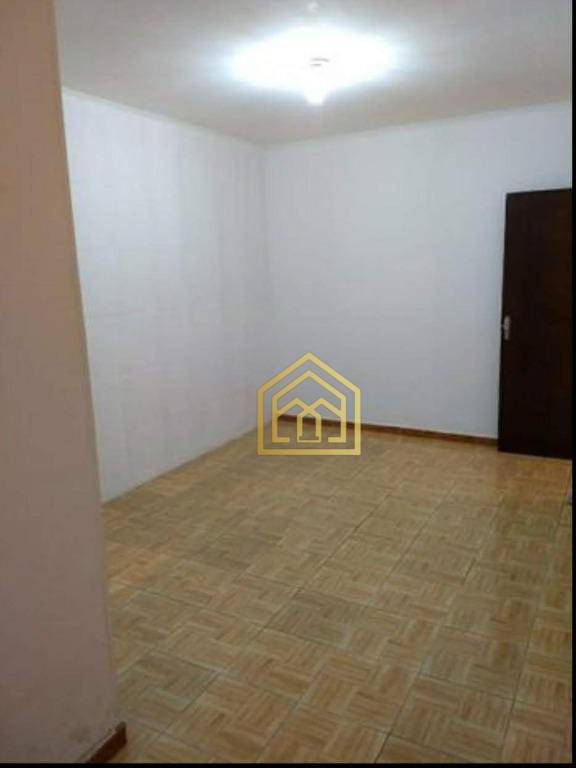 Sobrado à venda com 3 quartos, 500m² - Foto 8