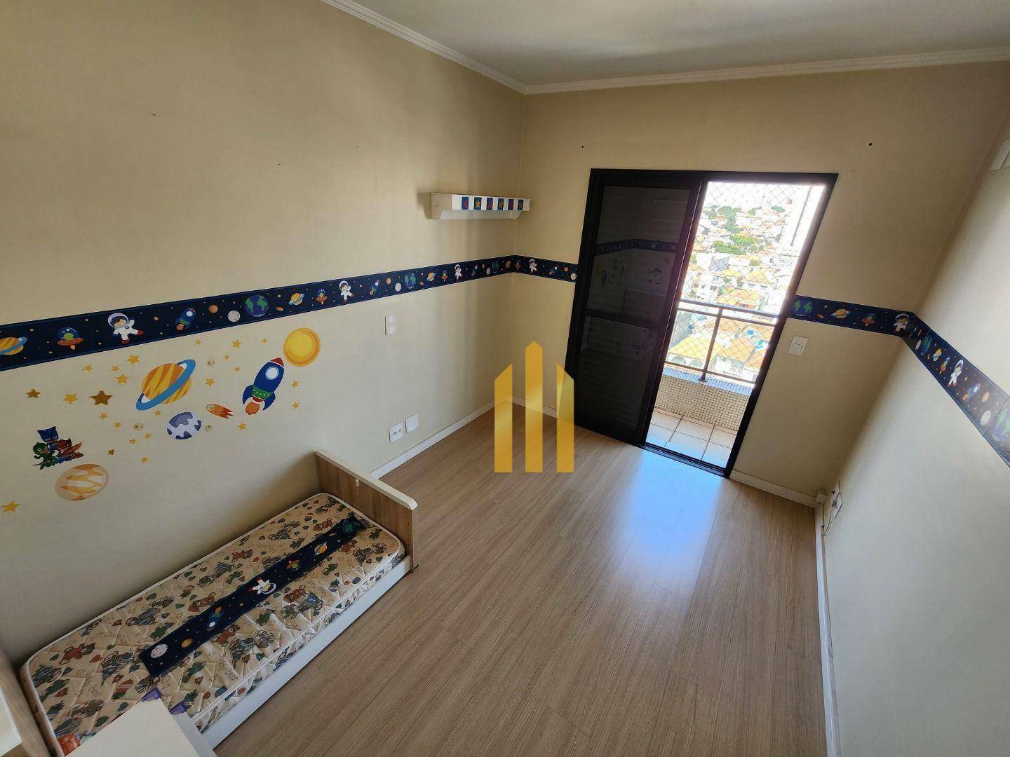 Apartamento à venda e aluguel com 3 quartos, 135m² - Foto 25