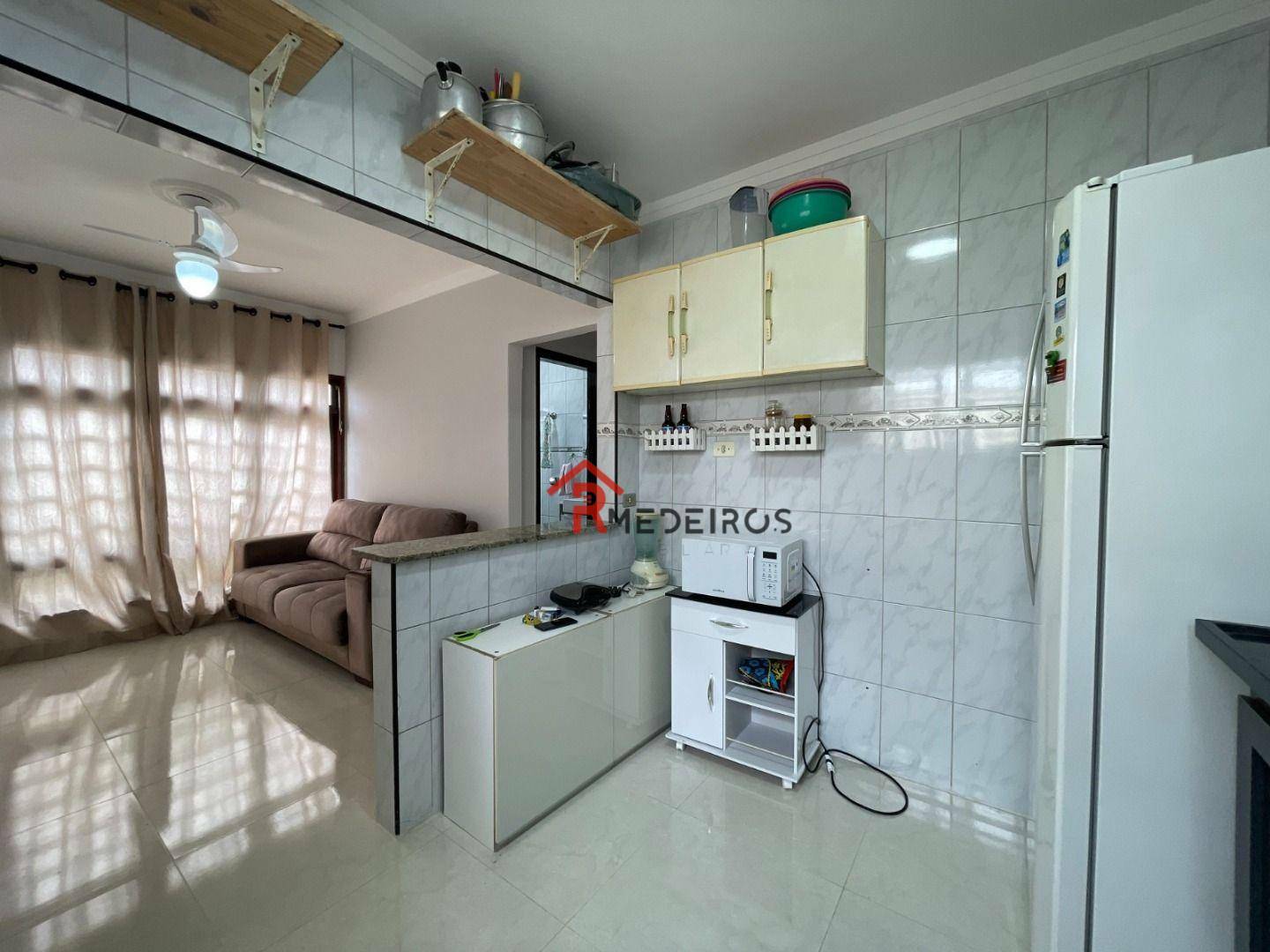 Casa à venda com 2 quartos, 130m² - Foto 5