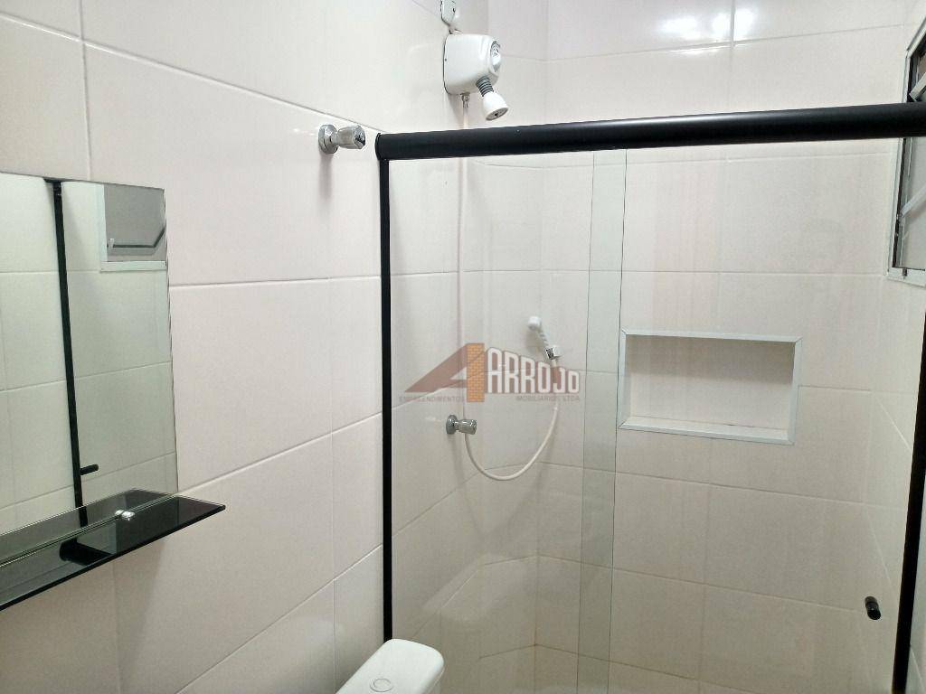 Apartamento para alugar com 2 quartos, 38m² - Foto 15
