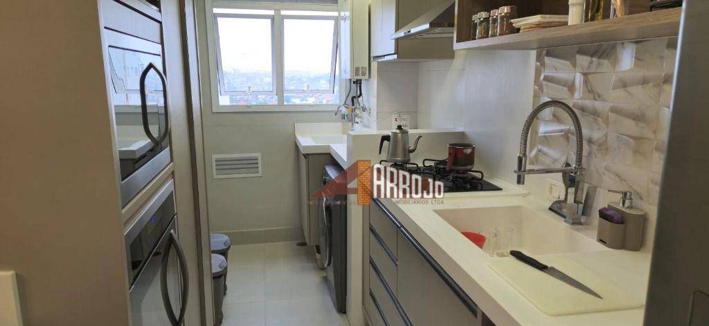 Apartamento à venda com 2 quartos, 72m² - Foto 27