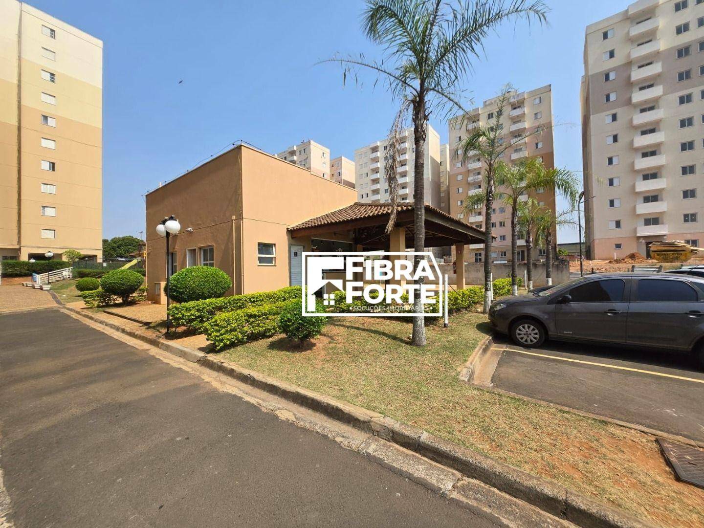 Apartamento à venda com 3 quartos, 77m² - Foto 2