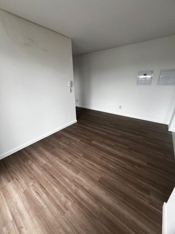 Apartamento à venda com 2 quartos, 68m² - Foto 5