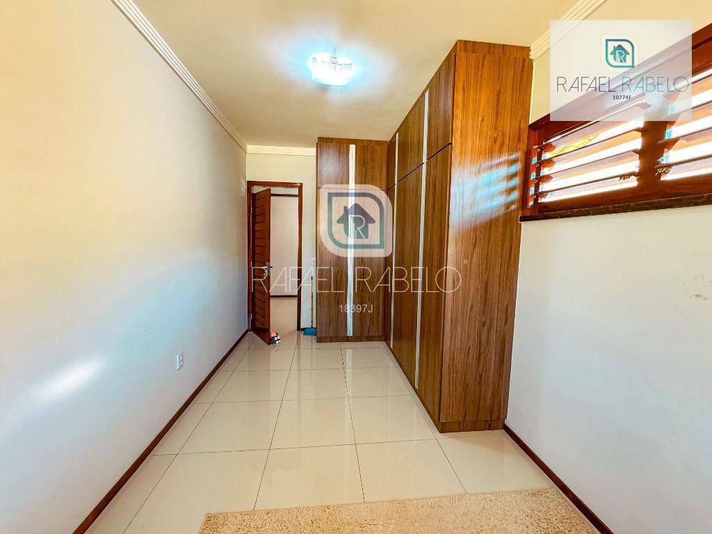 Casa de Condomínio à venda com 5 quartos, 194m² - Foto 18