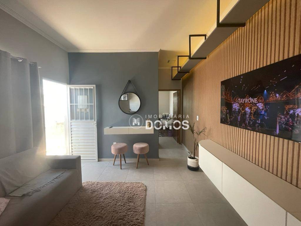 Casa à venda com 2 quartos, 60m² - Foto 19