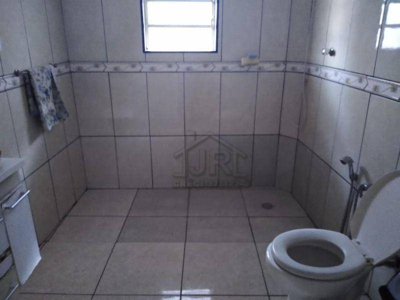 Casa à venda com 3 quartos, 125m² - Foto 12