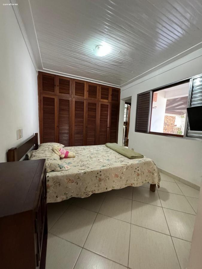 Casa à venda com 3 quartos, 128m² - Foto 2