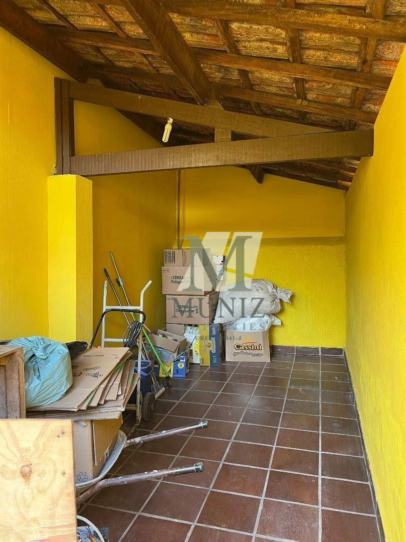 Casa à venda com 3 quartos, 124m² - Foto 27