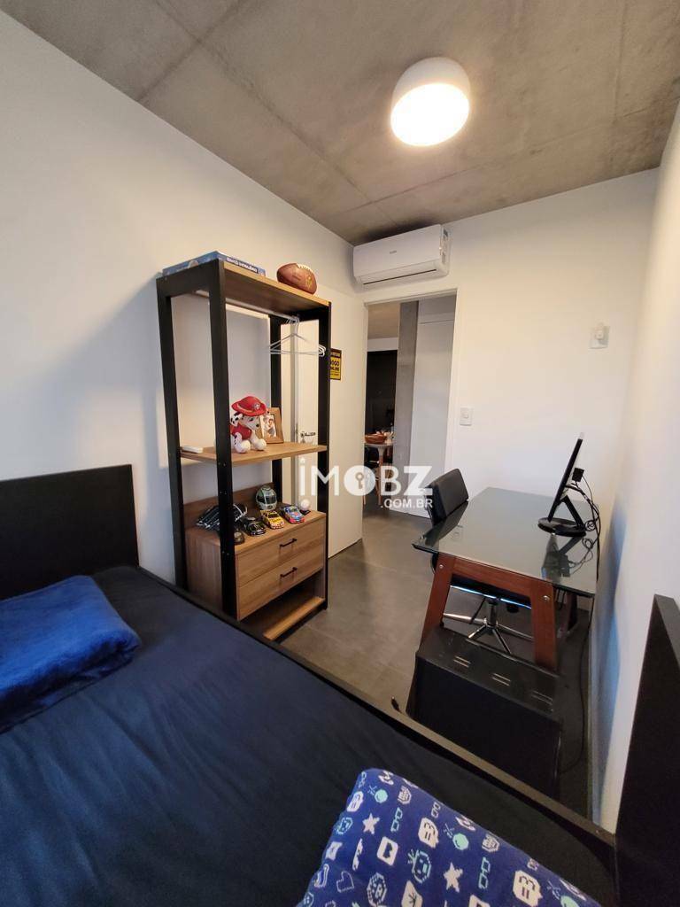 Apartamento à venda com 2 quartos, 70m² - Foto 16