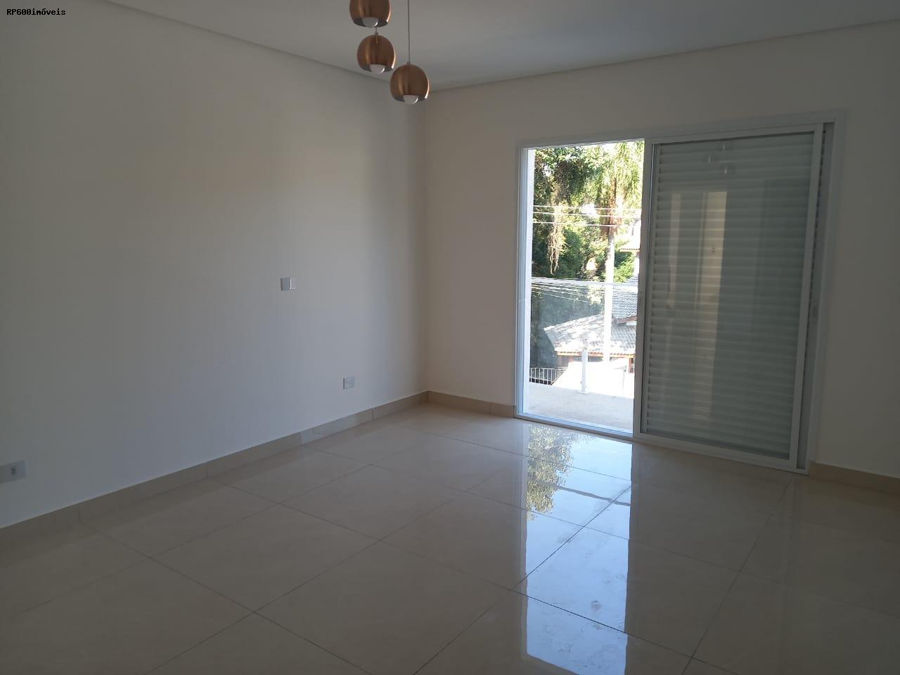 Casa à venda com 3 quartos, 300m² - Foto 12