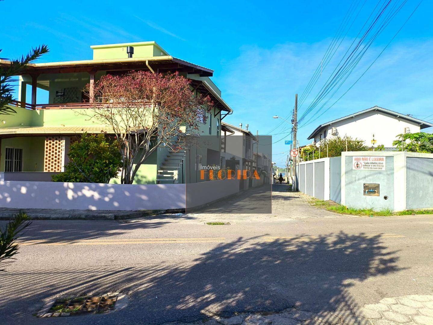 Casa à venda com 4 quartos, 200m² - Foto 28