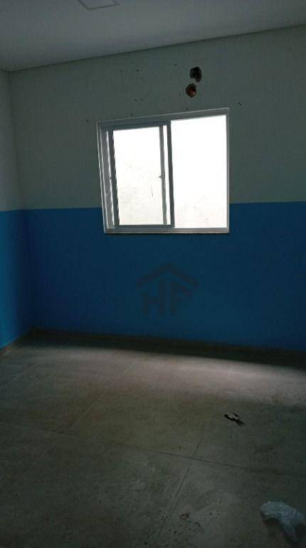 Casa de Condomínio para alugar com 3 quartos, 146m² - Foto 4
