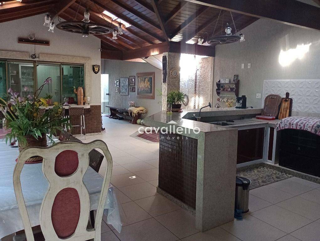 Casa de Condomínio à venda com 3 quartos, 380m² - Foto 47