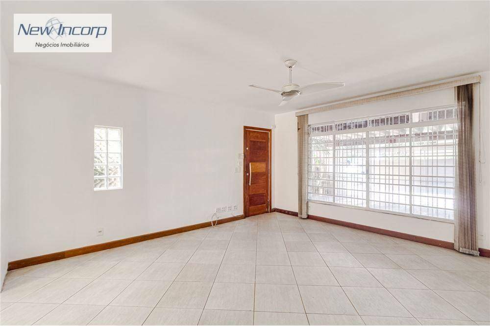 Sobrado à venda com 2 quartos, 125m² - Foto 2